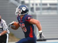 华体会入口-足球场上拼搏奋斗，观众热情高涨——青春与激情的碰撞