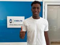 华体会网页版登录入口-关于热那亚签下新后卫，提升球队实力的信息