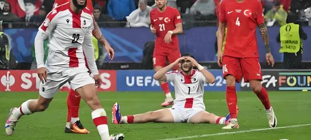 华体会地址-捷克队在激战中晋级欧洲杯决赛