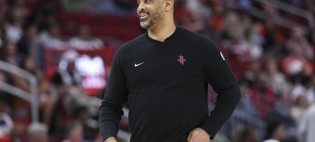 华体会官方-火箭主帅赛前战术研究颠覆传统能否制胜？的简单介绍