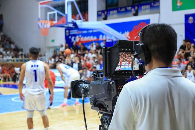 凭借一波北京队,全国篮球锦标赛成功绝杀,现场弹幕炸裂的简单介绍 凭借一波北京队,全国篮球锦标赛成功绝杀,现场弹幕炸裂的简单介绍