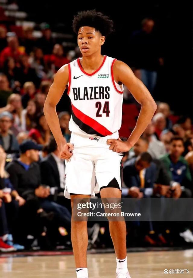 开拓者队核心球员伤愈归队球队再迎一员的简单介绍