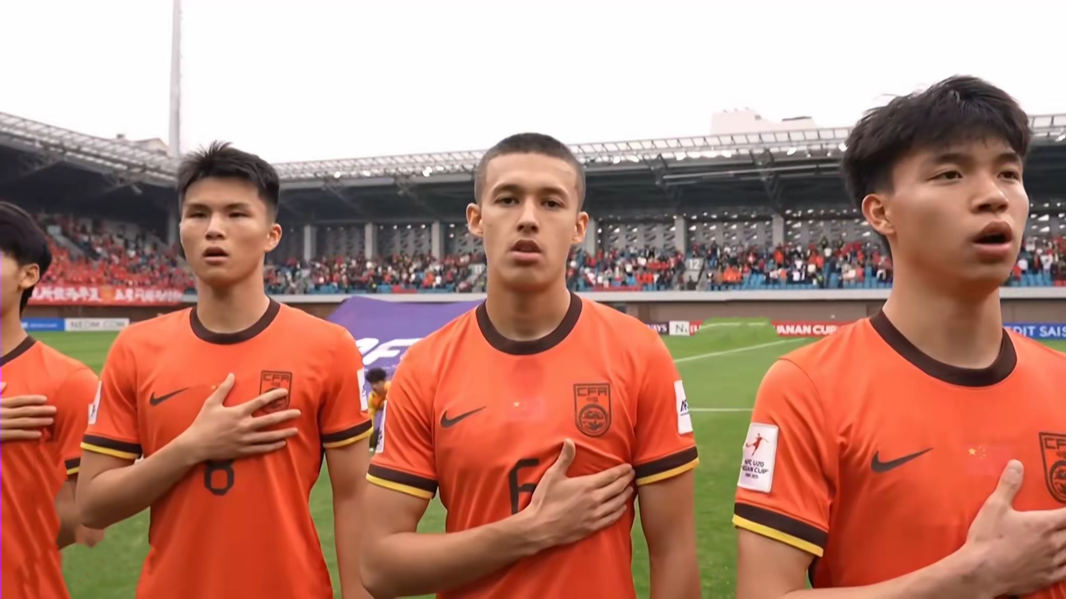 球队战绩持续走高球员士气高涨备战大赛的简单介绍 球队战绩持续走高球员士气高涨备战大赛的简单介绍