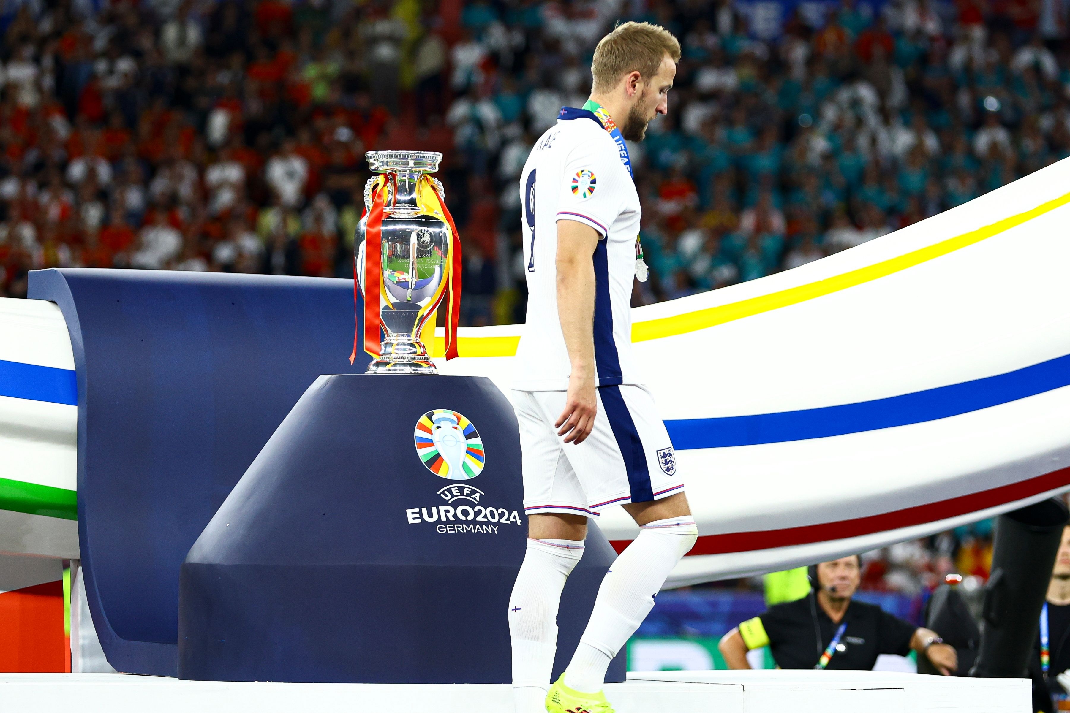 皇马天王备战国家队,期待在欧洲杯展现实力的简单介绍 皇马天王备战国家队,期待在欧洲杯展现实力的简单介绍