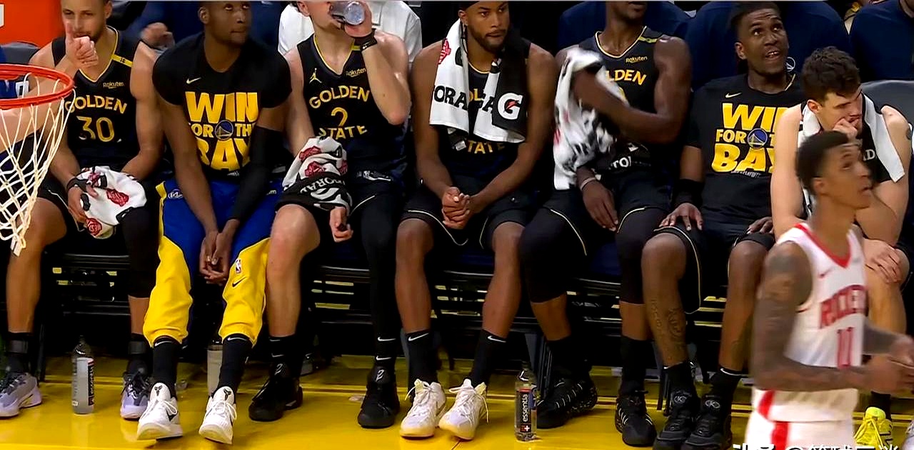 众多球员为国际比赛展现出色体能的简单介绍 众多球员为国际比赛展现出色体能的简单介绍