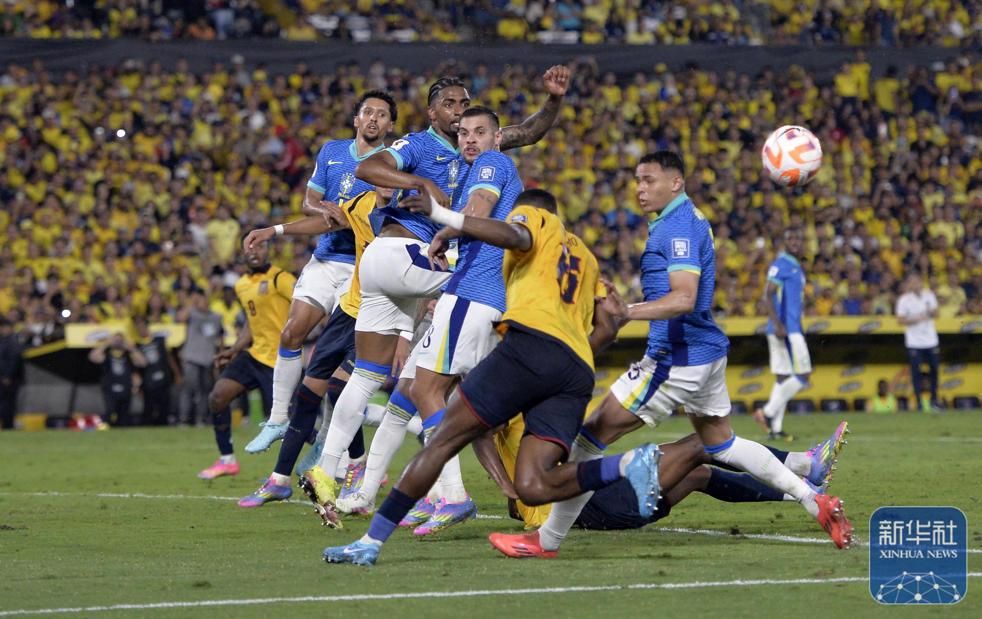 巴西队力克对手，晋级国际比赛半决赛
