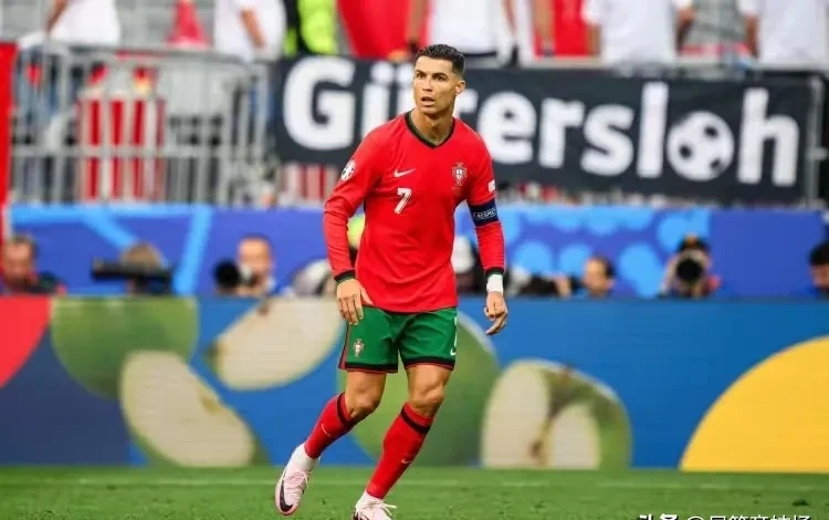 罗马城比利物浦，C罗造两粒进球